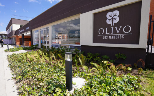 SE ARRIENDA APTO TOCANCIPA PARQUEADERO PRIVADO